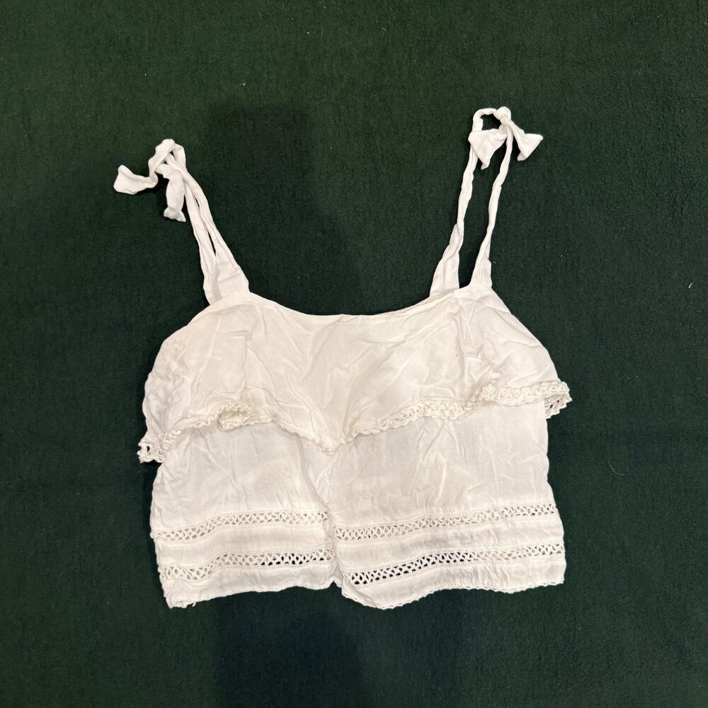 Wilfred Aritzia white ruffled crop tank top with tie straps